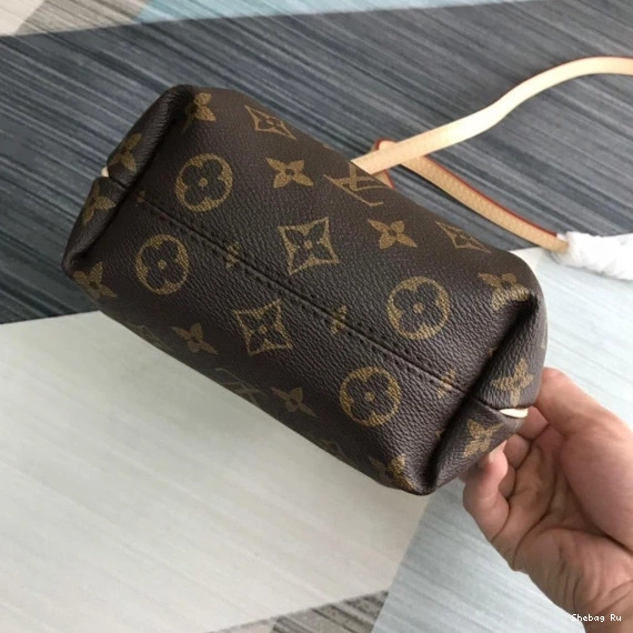 TURENNE Vuitton Louis 0709